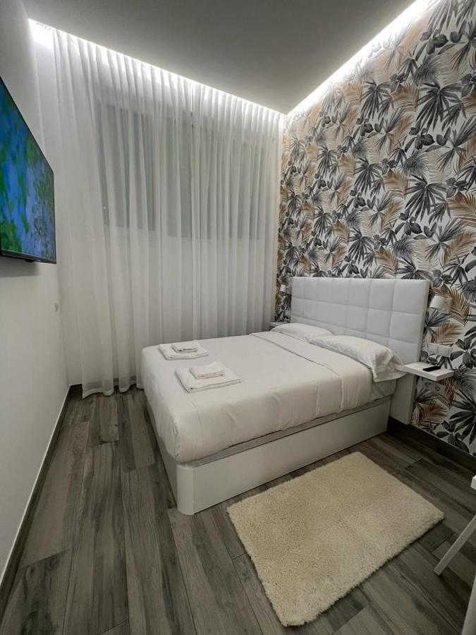Ch Tanez Carolina A Hotel Madrid Eksteriør billede