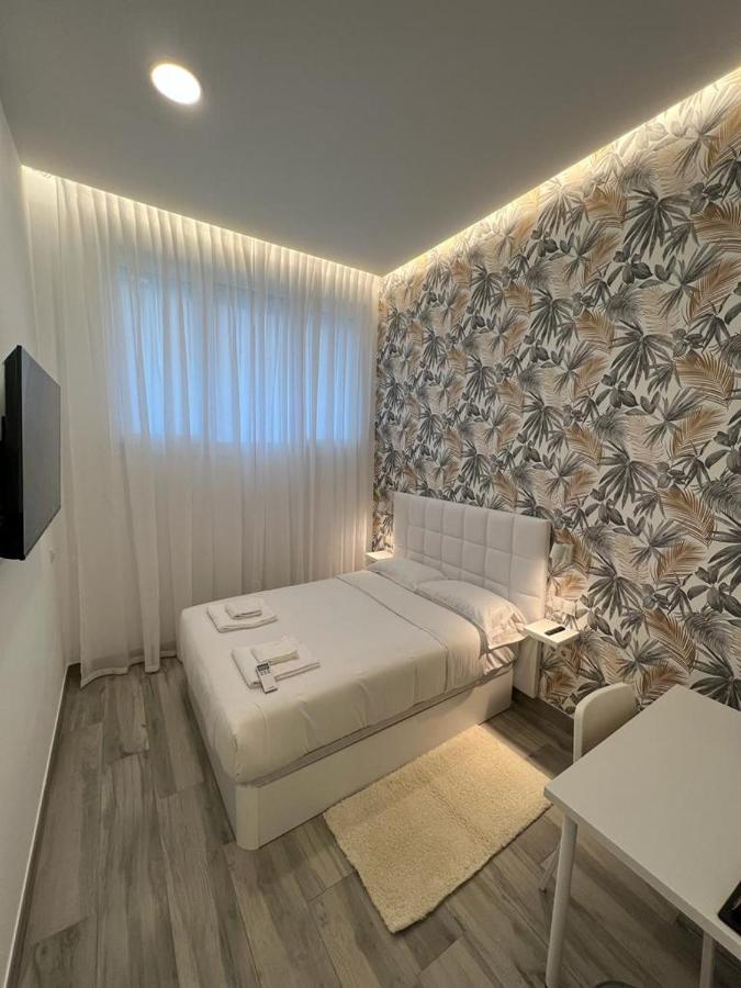 Ch Tanez Carolina A Hotel Madrid Eksteriør billede